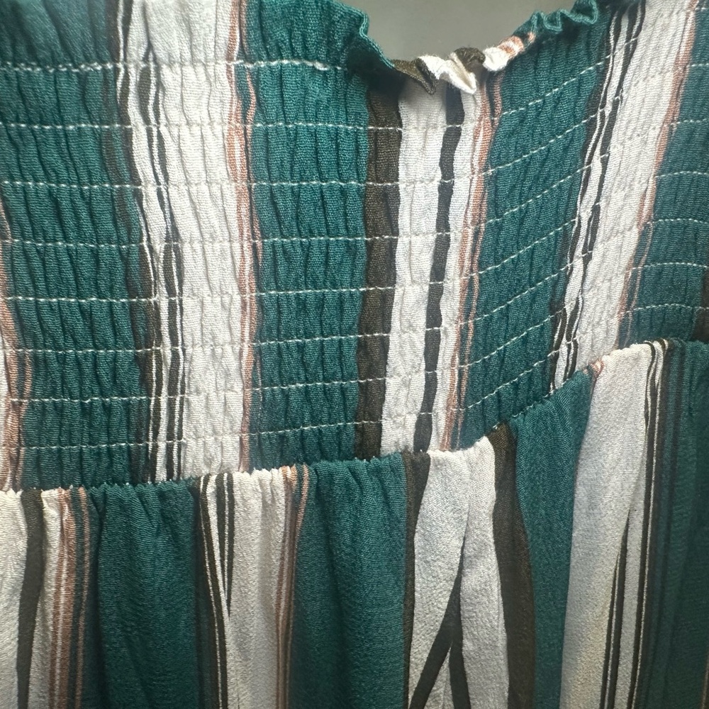 NWOT SIZE M ILLA ILLA Green and white Striped Jumpsuit - Picture 5 of 11